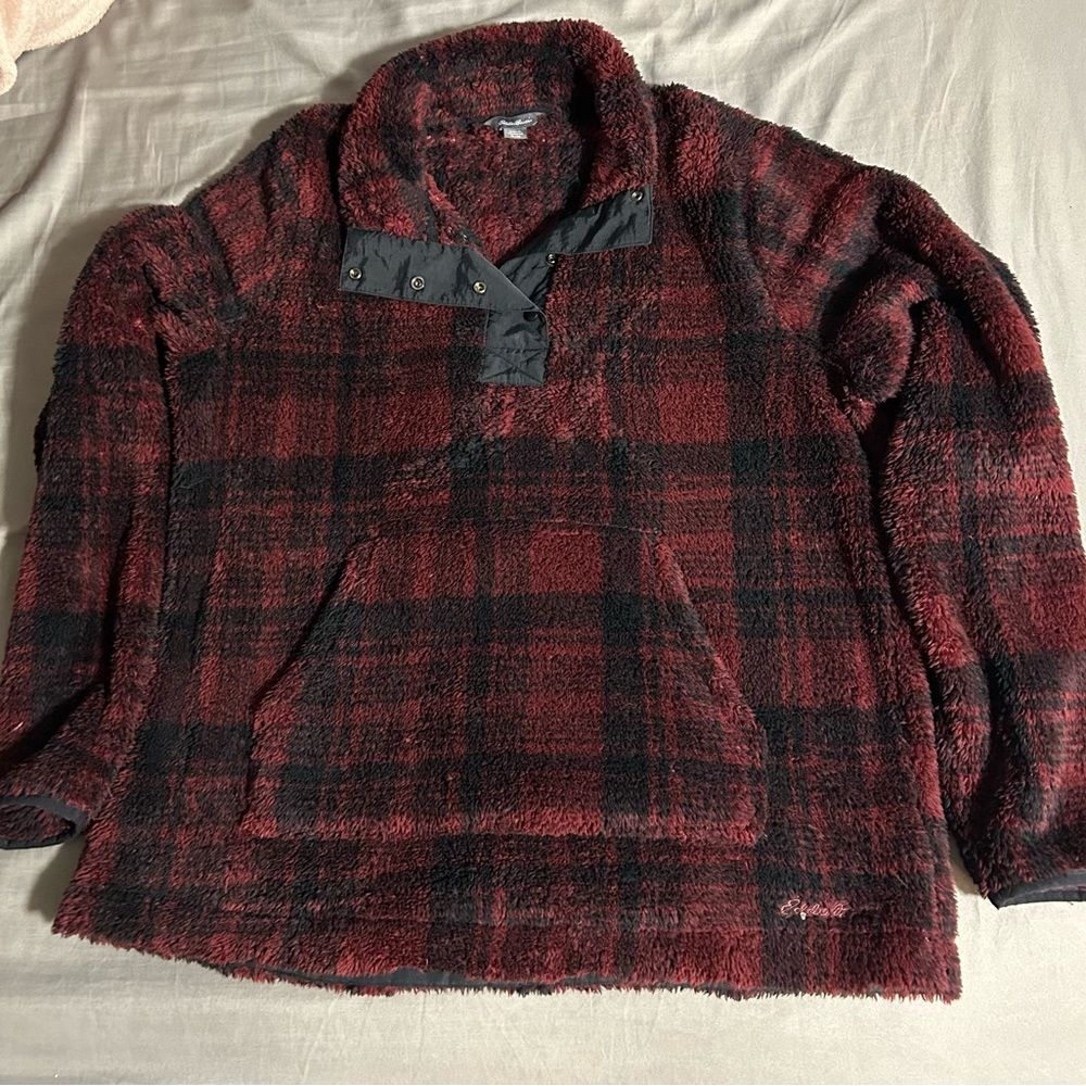 Eddie Bauer Red and Black Plaid Fleece Pullover Size XL